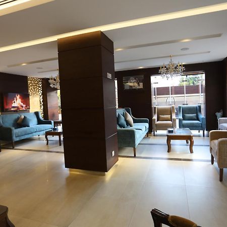Naylover Hotel Suites Amman Exteriör bild