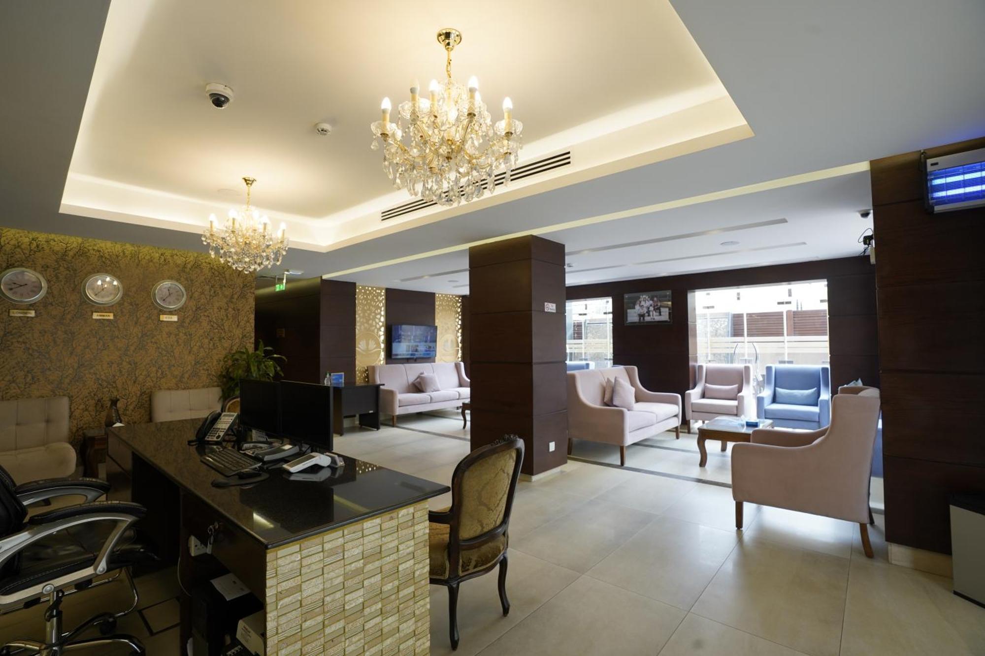 Naylover Hotel Suites Amman Exteriör bild